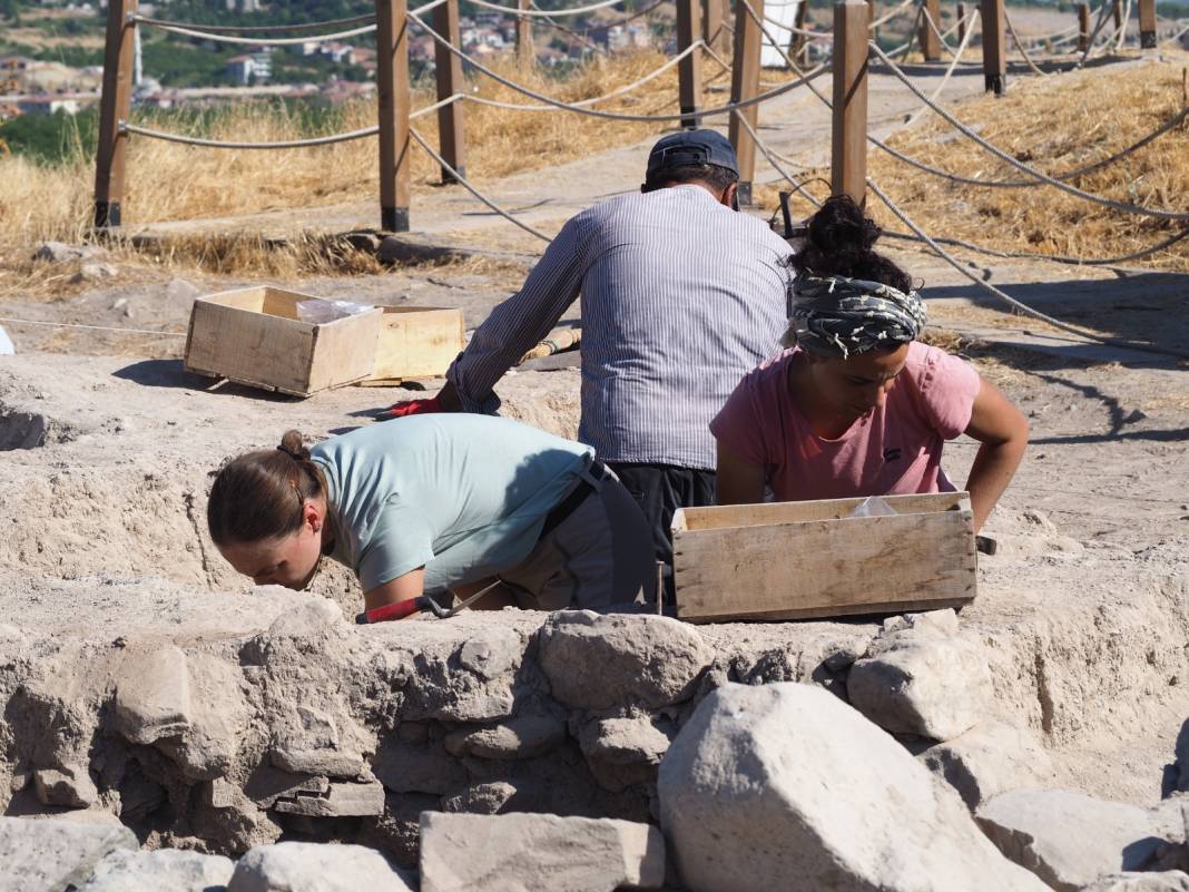 Malatya'daki Arslantepe Höyüğü'nde heyecanlandıran keşif 7